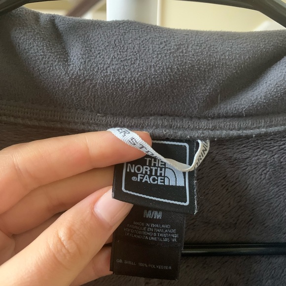 Charcoal North Face Fleece w/ high neckline - Picture 4 of 7
